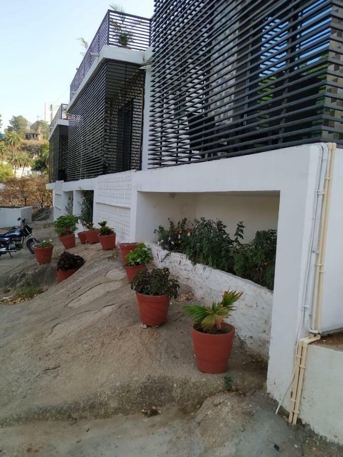 Hotel Kaka Inn Mount Abu Exterior photo